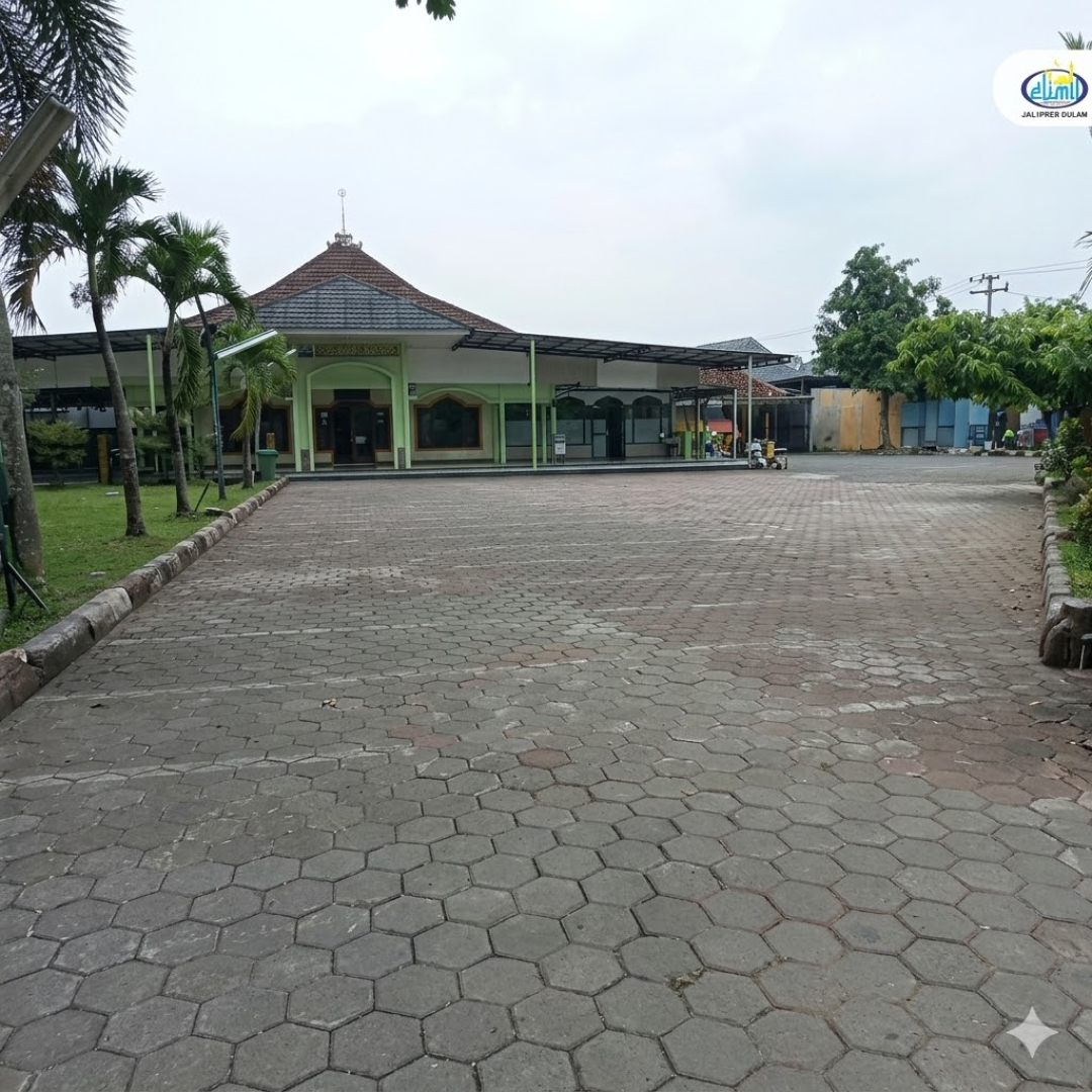 Suasana Masjid